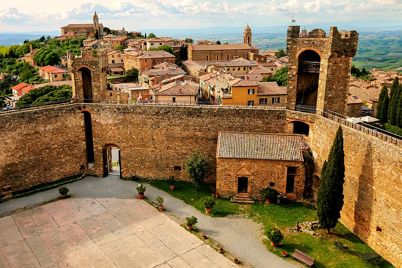 tour brunello montalcino